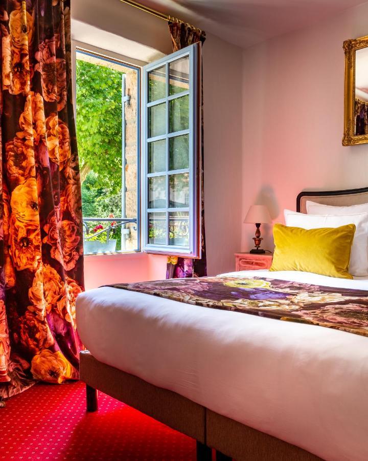 Hotel Restaurant Le Centenaire Les Eyzies Eksteriør bilde