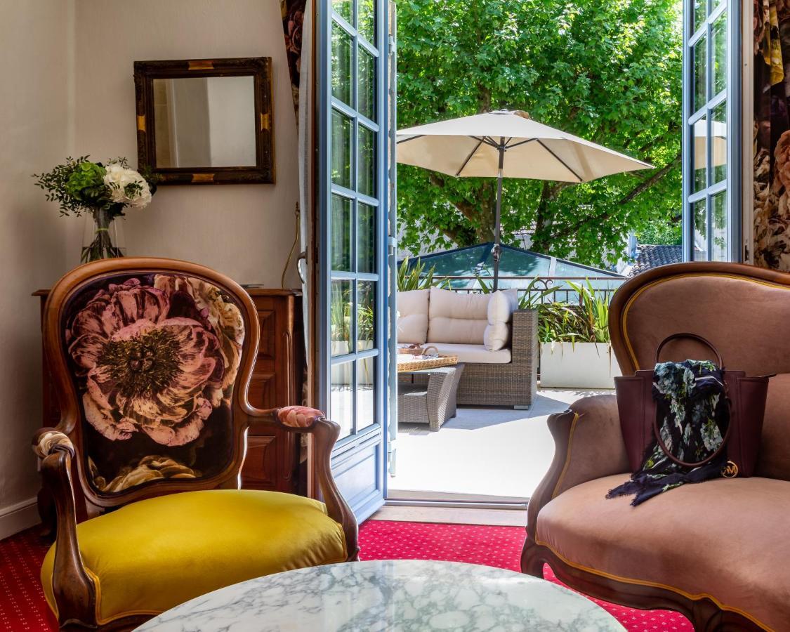 Hotel Restaurant Le Centenaire Les Eyzies Eksteriør bilde