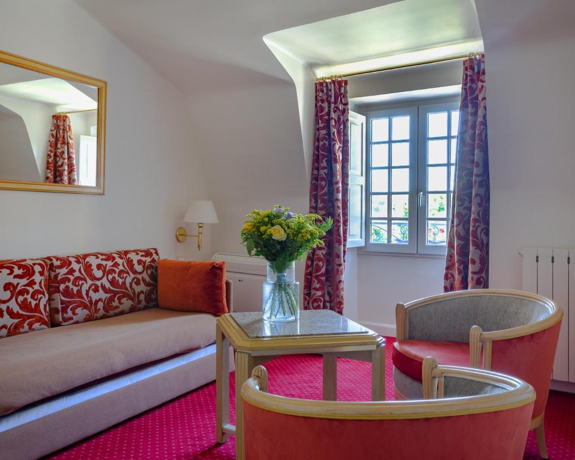 Hotel Restaurant Le Centenaire Les Eyzies Eksteriør bilde