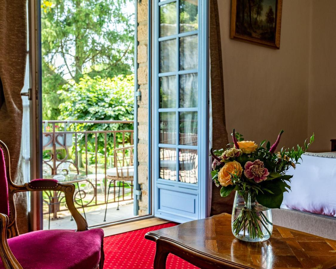 Hotel Restaurant Le Centenaire Les Eyzies Eksteriør bilde